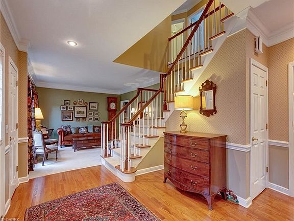5th image of 5854 Heritage Ct