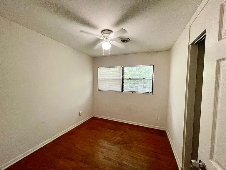 314 Cardinal Ct — Photo 8