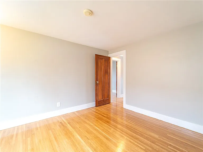 38 Elgrove Rd — Photo 19