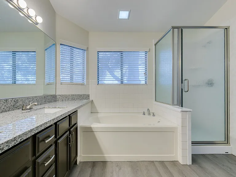 1738 Toltec Cir — Photo 41