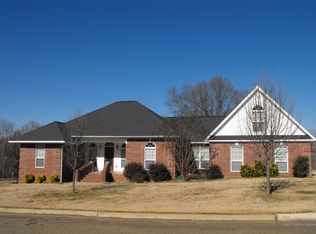 108 Long Meadow Dr, De Queen, AR 71832