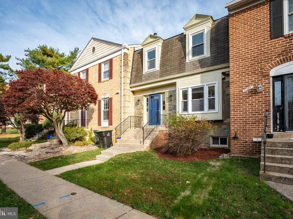 11103 Candlelight Ln, Rockville, MD 20854