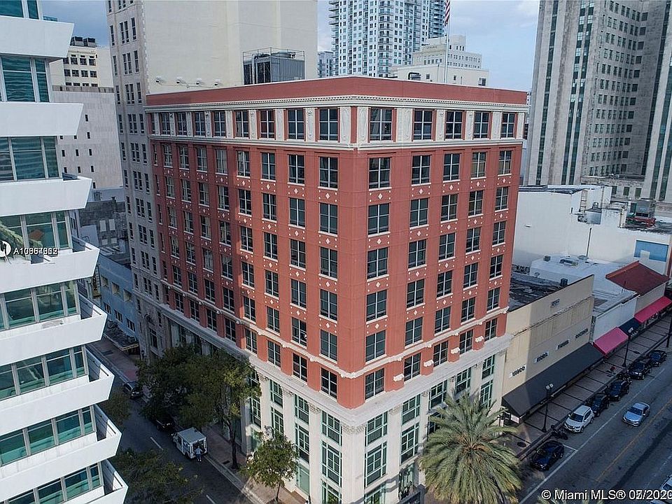 1st image of 111 E Flagler St APT 501