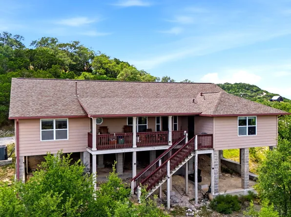 327 Lakeridge Loop, Lakehills, TX 78063