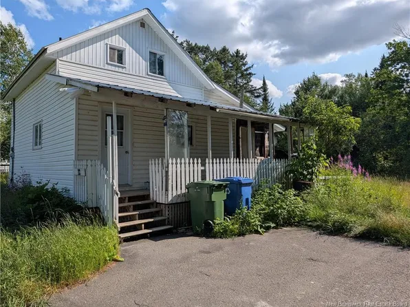 12 Birch Ridge Rd, Gordon, NB E7H 1L7