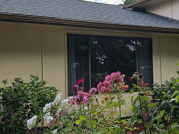 2nd image of 18165 NW Corinthian St