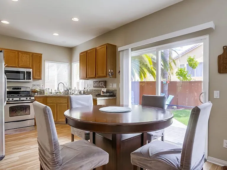 10019 Kika Ct — Photo 22