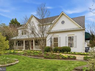 8215 Katie Lynn Ct, Gainesville, VA 20155