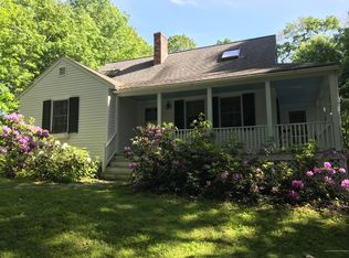 513 Daniels Rd, Hope, ME 04847