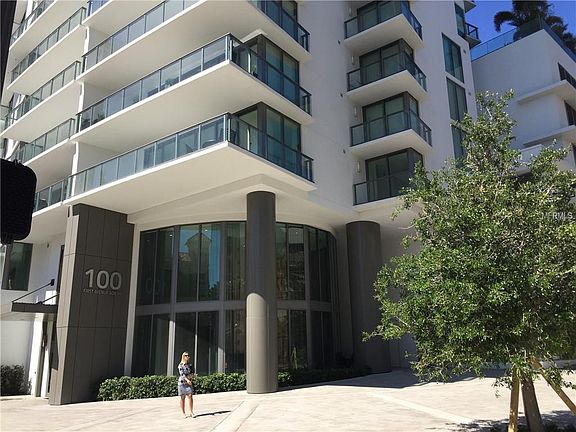 5th image of 100 1st Ave N Unit 702