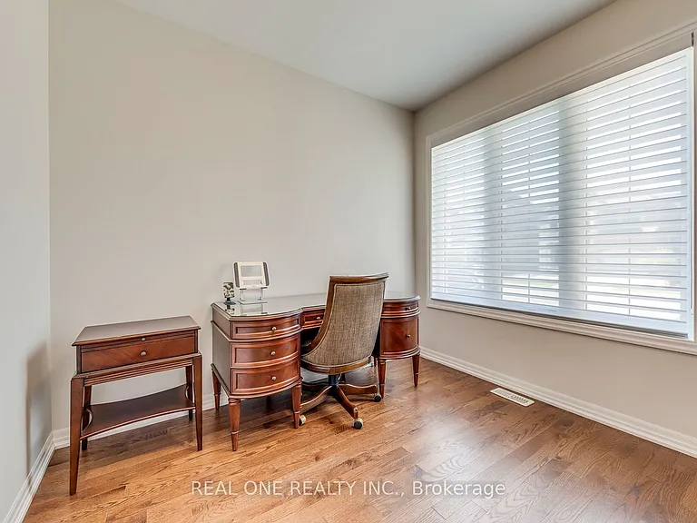 276 Sixteen Mile Dr — Photo 5
