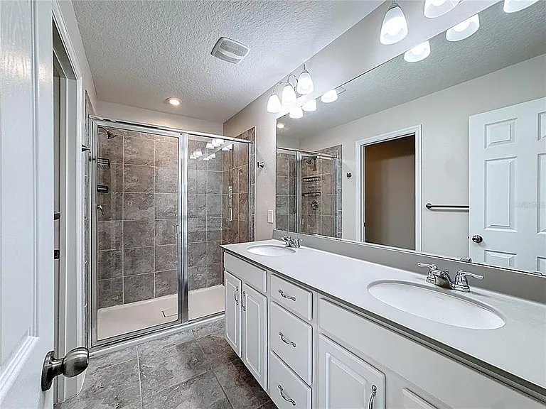 10141 Greenstone Ridge St — Photo 24