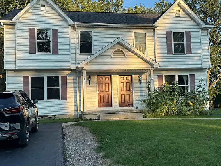 61 River St #A — Photo 1