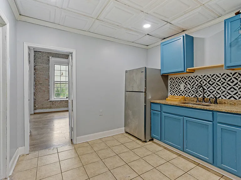 179 Elk St #1 — Photo 12