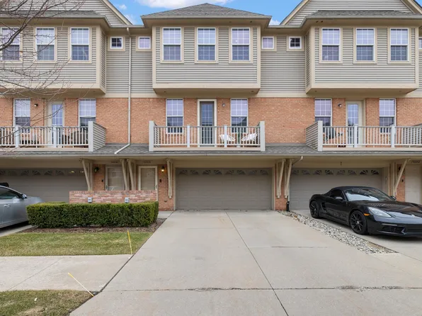 56650 Sunset Dr, Shelby Township, MI 48316