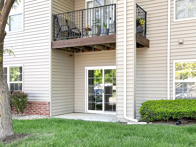 Tiburon View Apartments — Photo 17