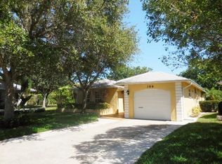 386 SW 5th Way, Boca Raton, FL 33432