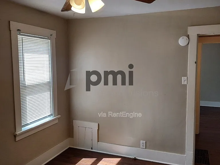 1609 E Johns Ave — Photo 11