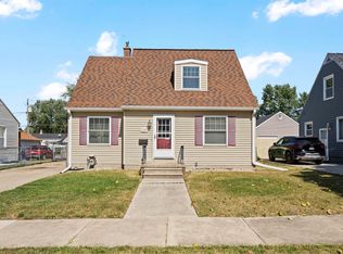 1127 Cornwall Ave, Waterloo, IA 50702