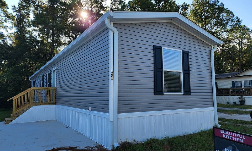1st image of 6539 Townsend Rd #240