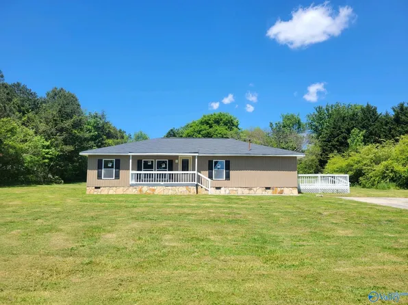 1818 County Road 270, Fort Payne, AL 35967