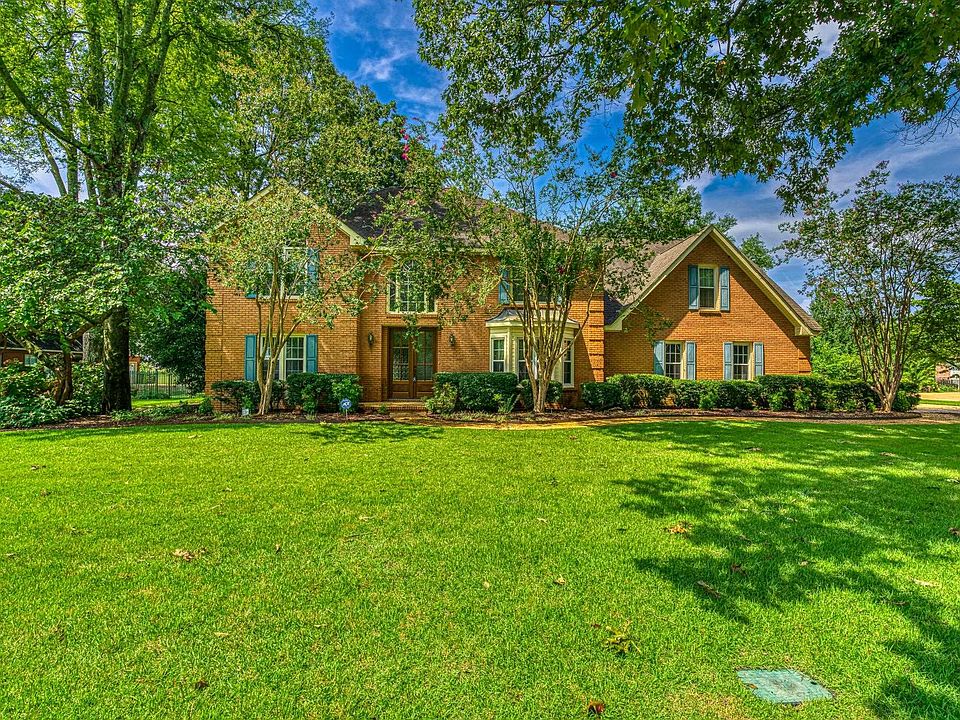 113 Brooke Dr, Muscle Shoals, AL 35661 Zillow