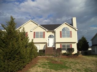 485 Harvick Cir, Stockbridge, GA