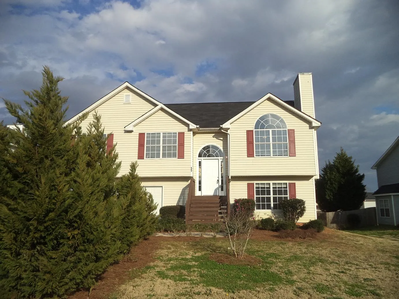 485 Harvick Cir photo 1