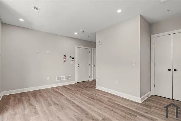 818 Diamond St #D — Photo 14