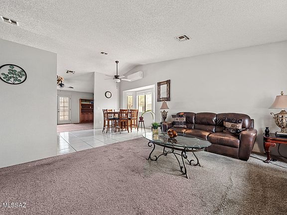3rd image of 2001 W Burgundy Way