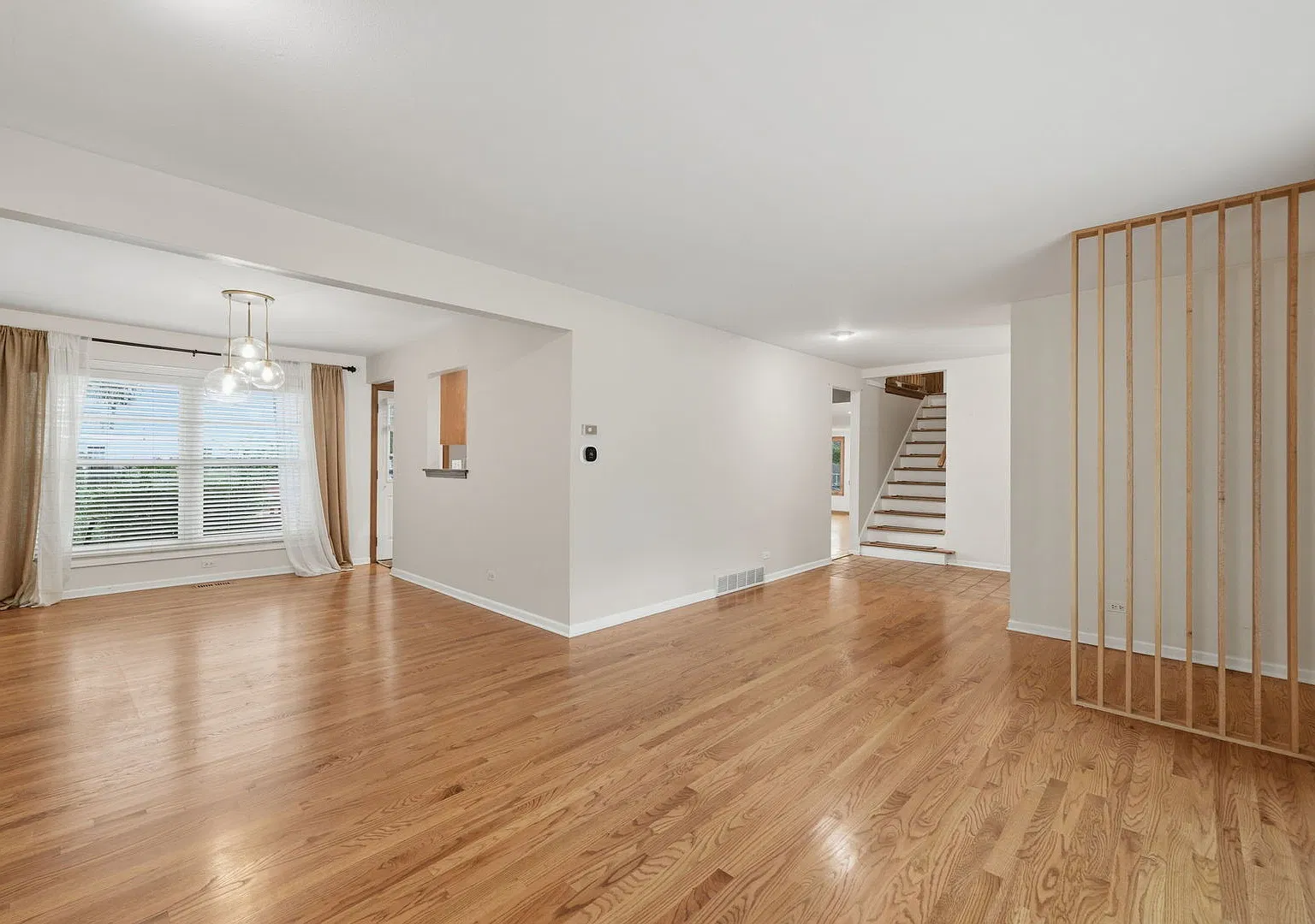 5 bed, 2991 sqft, $3,500 — Photo 3
