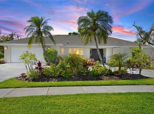9072 Baywood Park Dr, Seminole, FL 33777