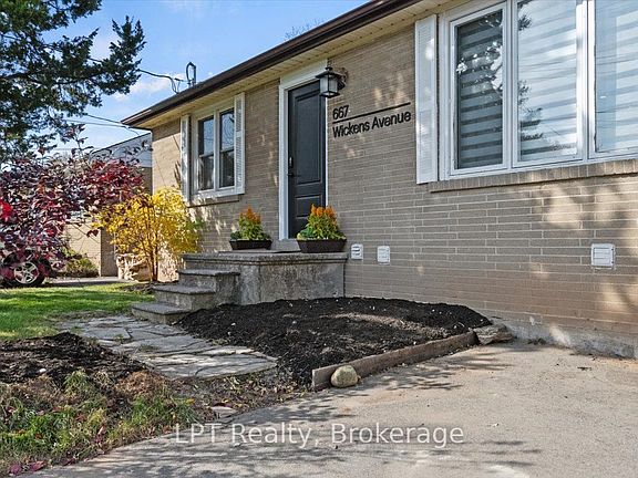 4th image of 667 Wickens Ave