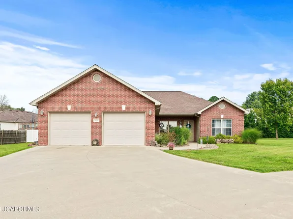 609 Downing Ct, Fulton, MO 65251
