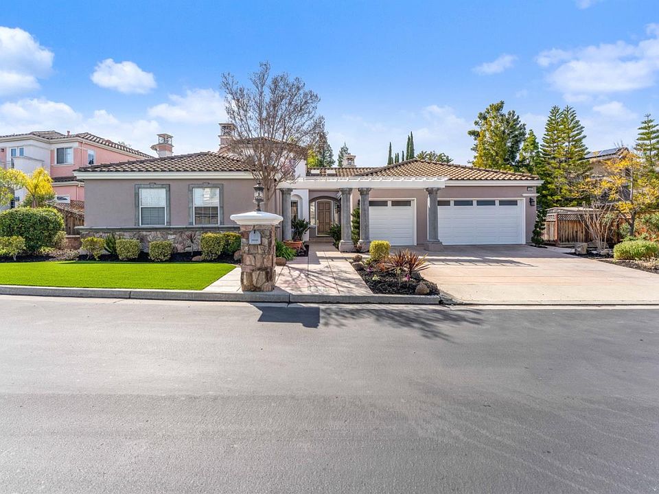 1st image of 5301 Arezzo Dr