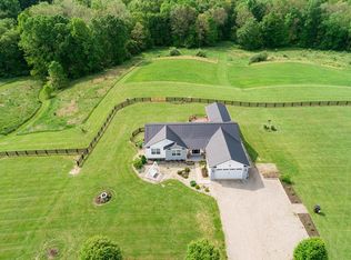 67530 Woodfield Dr, New Plymouth, OH 45654