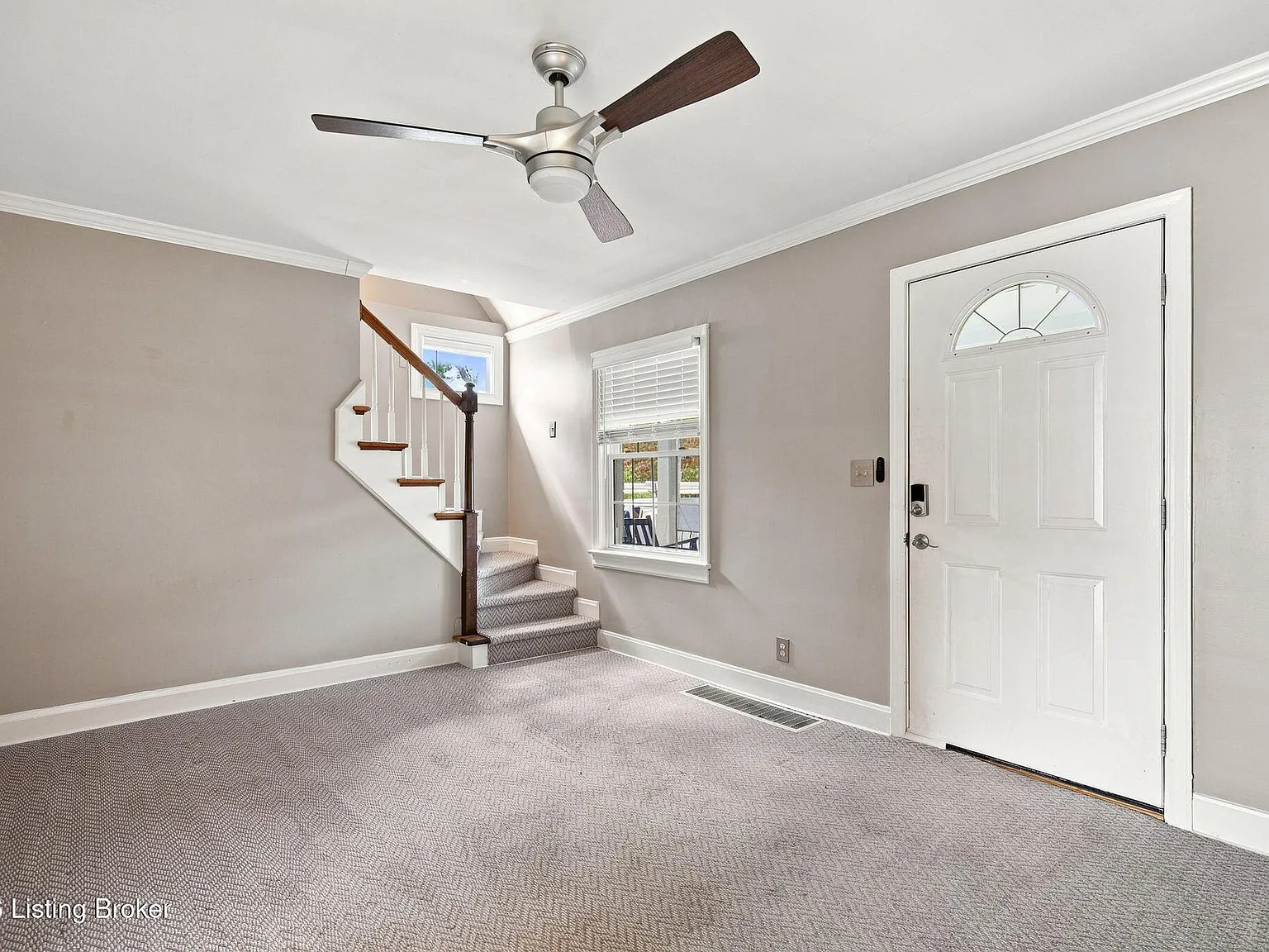 3 bed, 2.0 bath, 1971 sqft, $2,750 — Photo 4