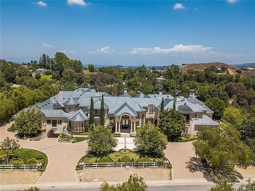 r Jeffree Star lists California mansion for $20 million