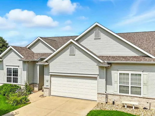 714 Stone Hedge Ct NW, Cedar Rapids, IA 52405