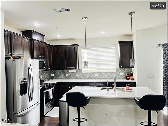 4th image of 1004 Yatesbury Pl