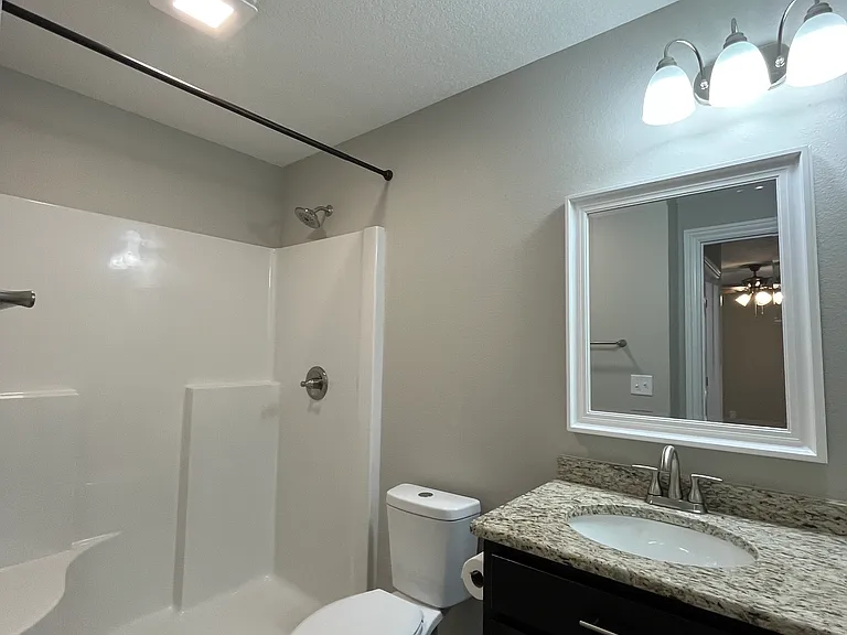 4140 N Saint Louis St — Photo 5