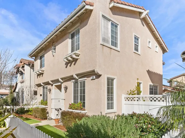 320 Alcazar Dr, Santa Maria, CA 93455