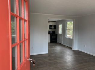 109 Colson St APT B, Carrboro, NC 27510