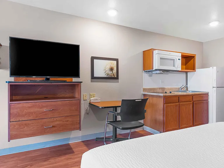 Studio Suite - 2 Queen Beds