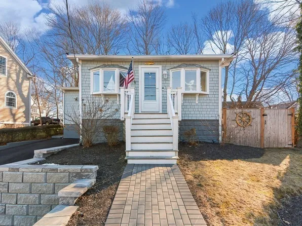 243 W Shore Dr, Marblehead, MA 01945