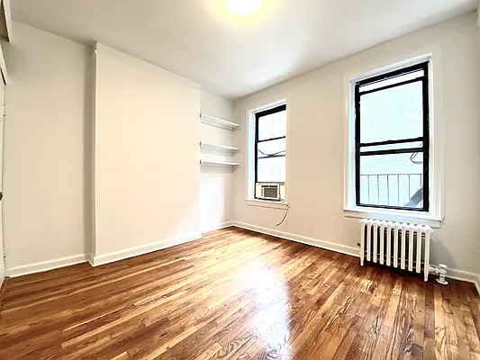 Rented by REAL New York | media 12