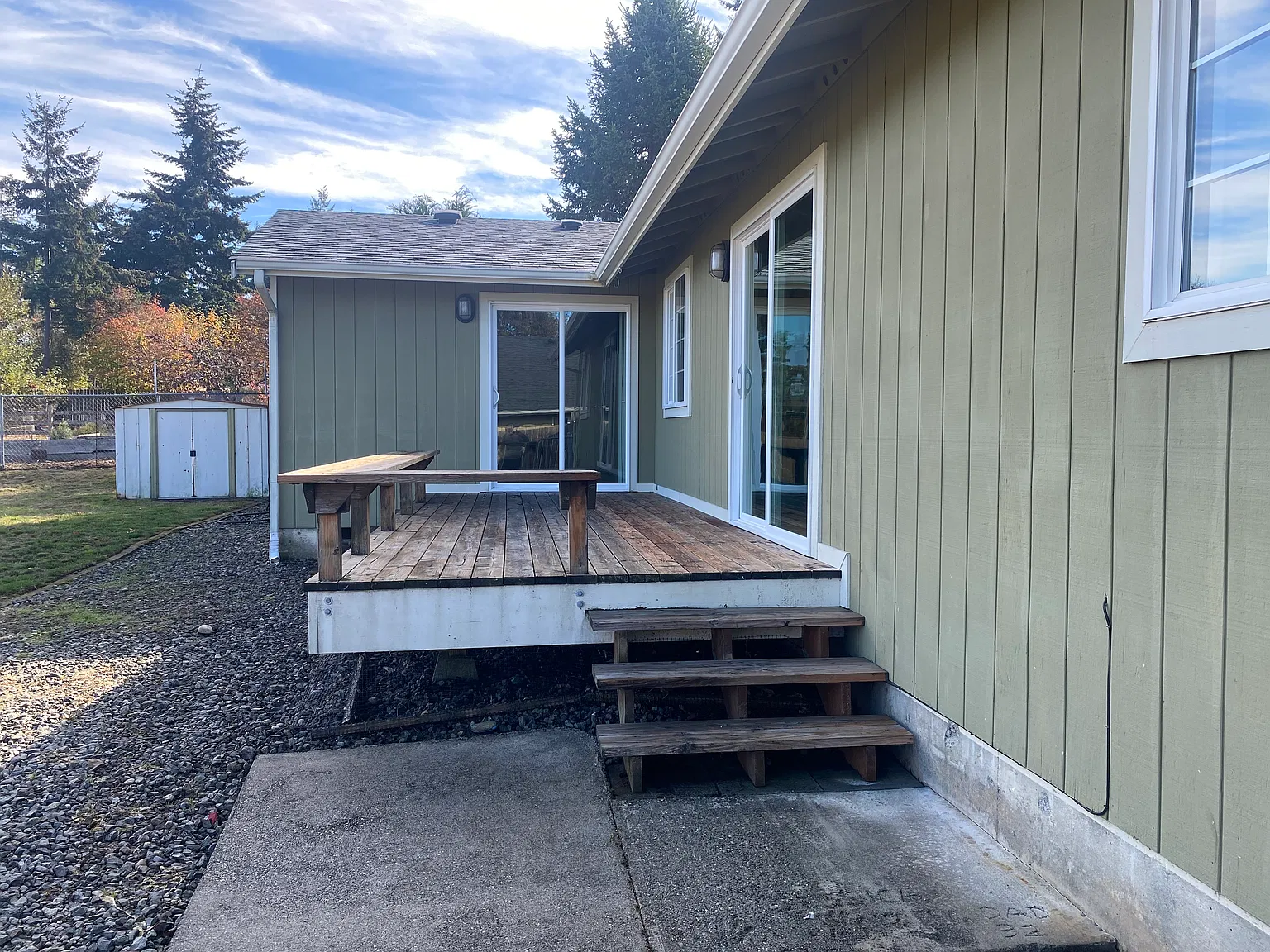4 bed, 1584 sqft, $1,975 — Photo 3