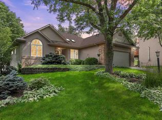 445 Breconshire Ln, Coralville, IA 52241