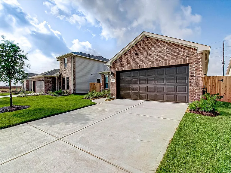 18827 Carlisle Landing Ln — Photo 3