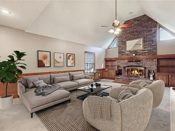 5th image of 3600 SW 22nd St
